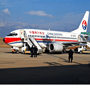 大连周水子空运代理航空快运业稳步发展的原因是什么？